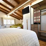 Residenza Vesentini * パストレンゴ