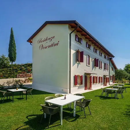 Bed & Breakfast Residenza Vesentini *