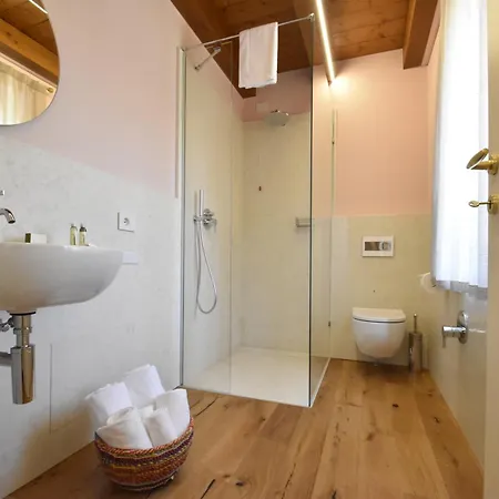 Residenza Vesentini パストレンゴ