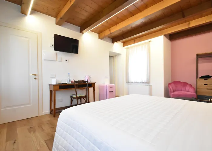 Bed & Breakfast Residenza Vesentini Pastrengo