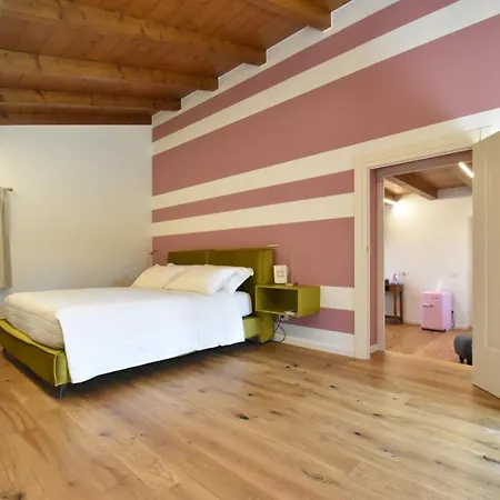 Residenza Vesentini Bed & Breakfast *