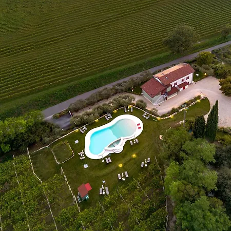 فندق مبيت وإفطار Residenza Vesentini باسترينغو